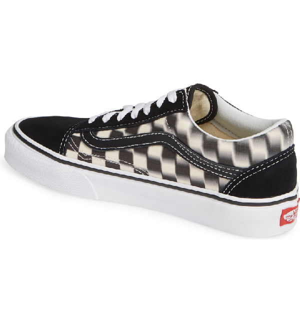 vans old skool blur black & white checkerboard skate shoes