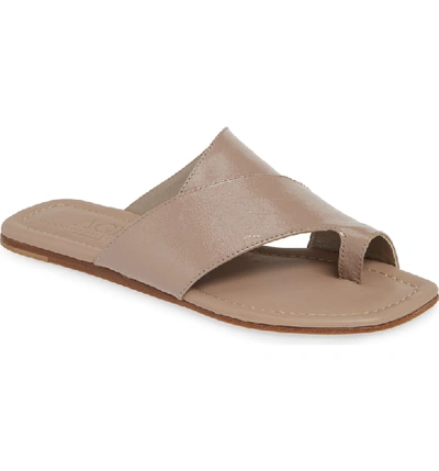 Shop Agl Attilio Giusti Leombruni Asymmetrical Toe Loop Slide Sandal In Marble Patent
