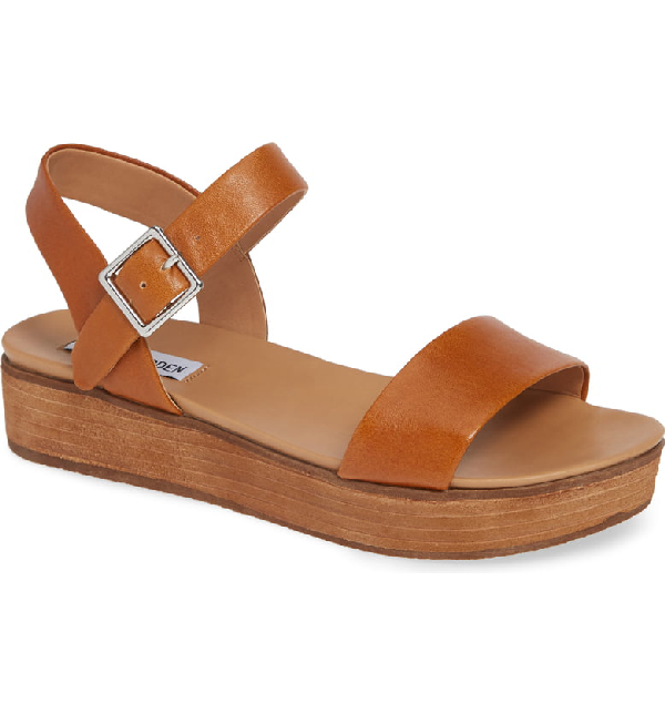 aida platform sandal
