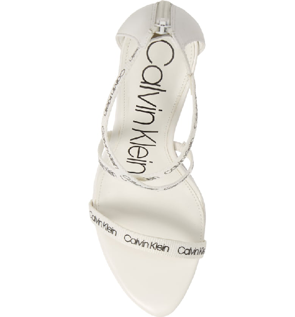 calvin klein gennovah