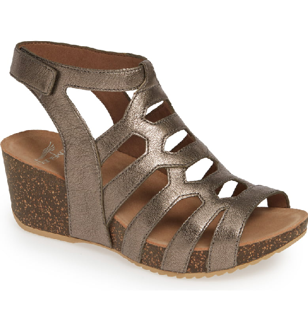 dansko selina wedge