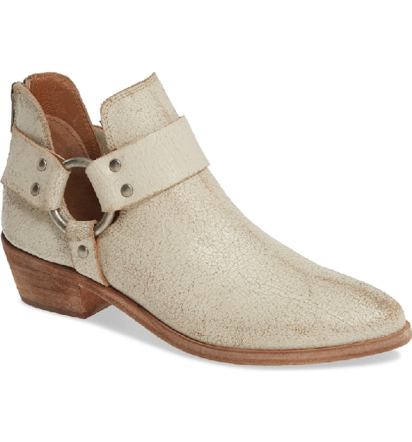 ray low harness bootie frye