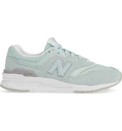 New Balance Women's 997 Casual Shoes, Green | ModeSens