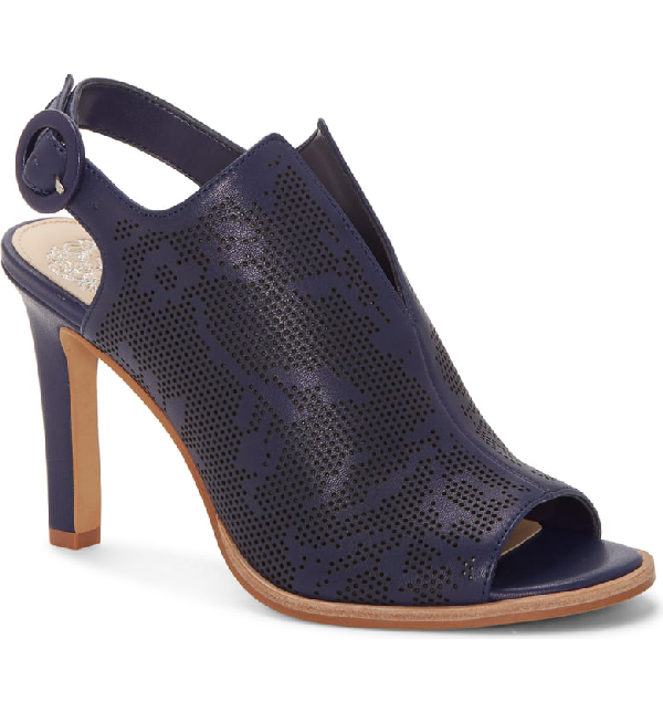 vince camuto navy shoes
