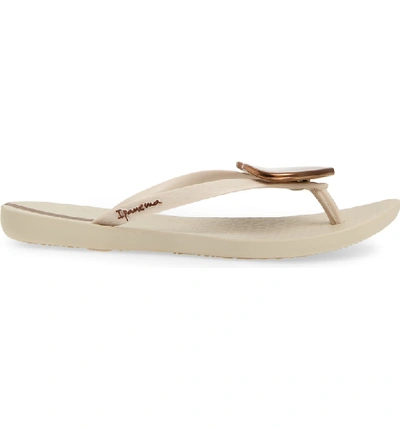 Ipanema Wave Heart Flip Flop In Beige/ Bronze