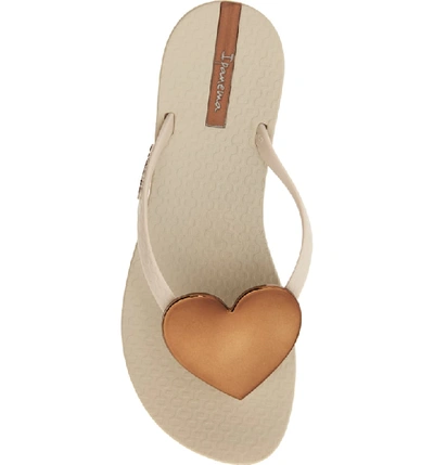 Ipanema Wave Heart Flip Flop In Beige/ Bronze