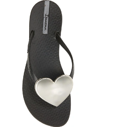 Ipanema Wave Heart Flip Flop In Black