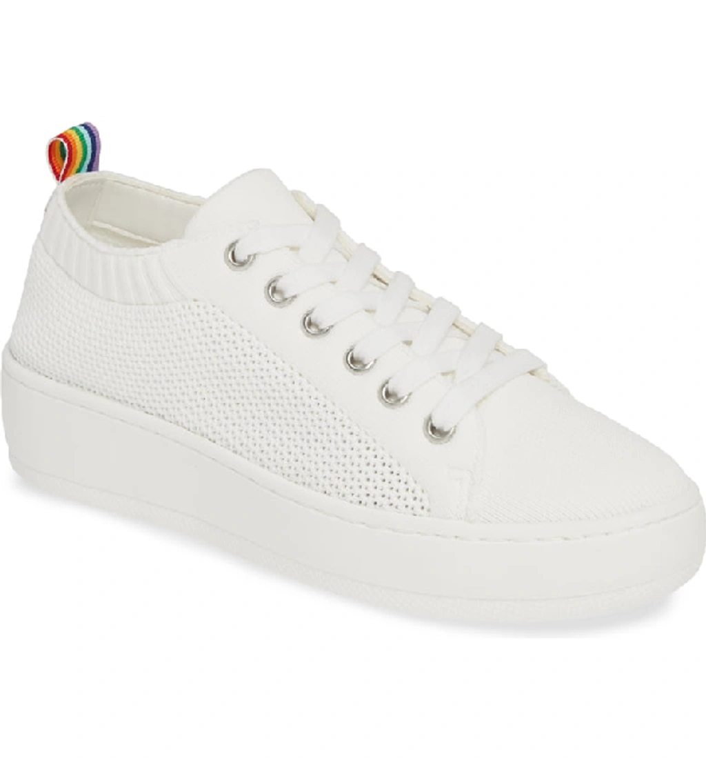 Steve madden bardo white deals