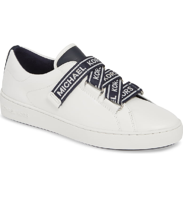 Casey Logo Tape Leather Sneakers 