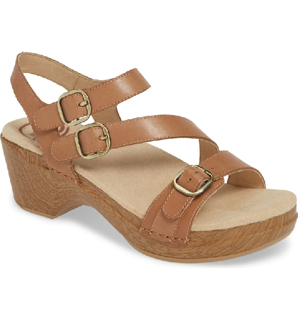 dansko sacha