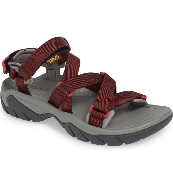 teva terra fi sandals
