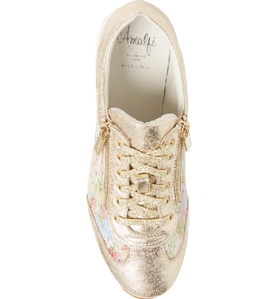 Shop Amalfi By Rangoni Fedro Low Top Sneaker In Fuego White Printed Leather