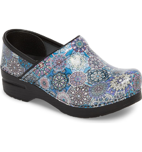 dansko blue tile patent