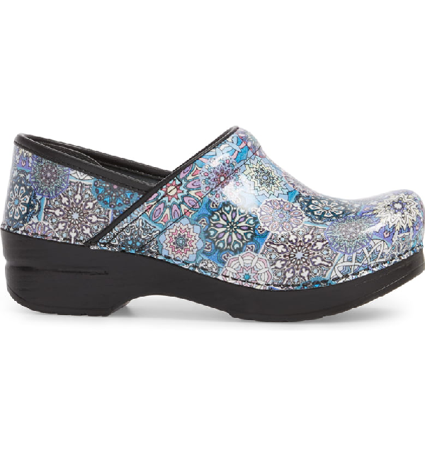 blue tile patent dansko