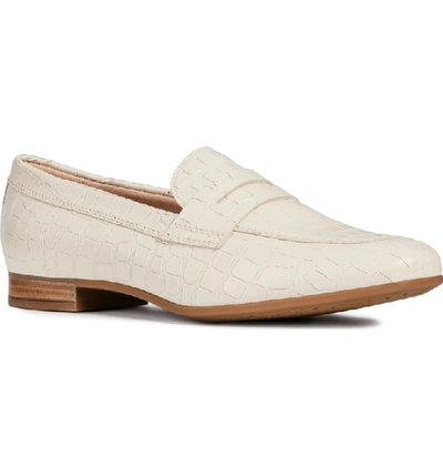 Geox Marlyna Loafer In Cream Leather | ModeSens
