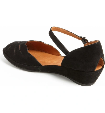 Gentle Souls By Kenneth Cole Women's Lily Moon Sandals Women's Shoes In Black