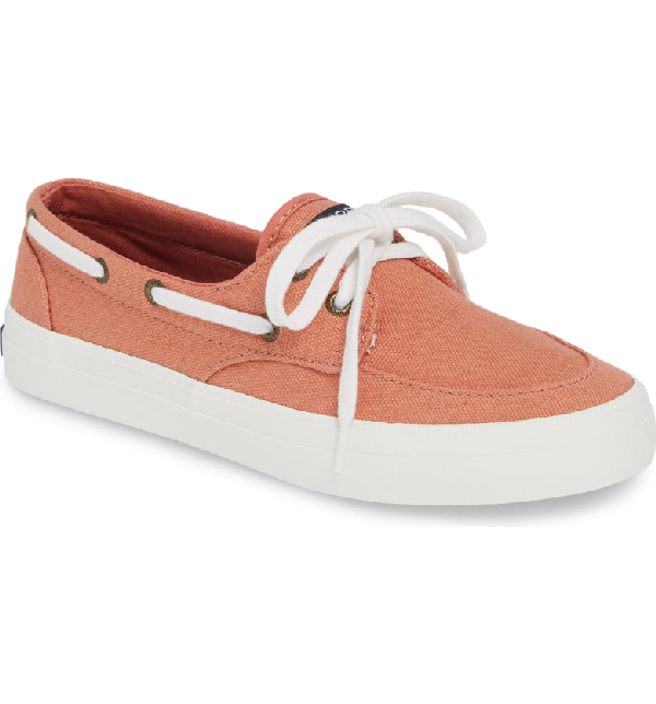 sperry crest boat sneaker