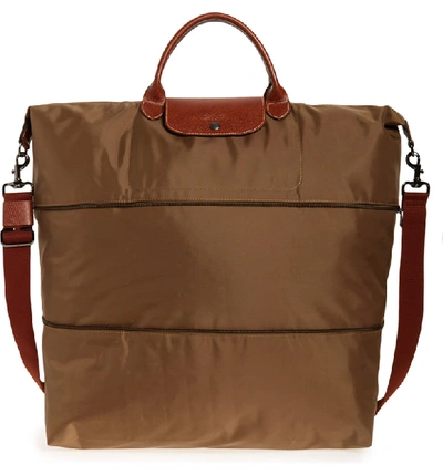 Shop Longchamp Le Pliage 21-inch Expandable Travel Bag - Green In New Khaki