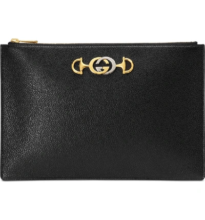 Shop Gucci Zumi 815 Leather Pouch In Black