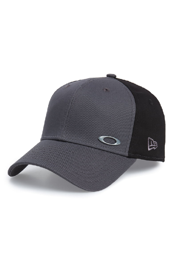 oakley fitted cap