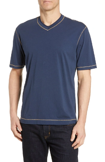 Shop Robert Graham Maxfield Tailored Fit V-neck T-shirt In Navy
