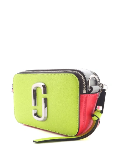 Shop Marc Jacobs Fluorescent Snapshot Logo-strap Saffiano-leather Camera Bag In Giallo