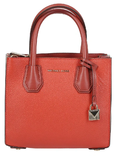 Shop Michael Kors Tote In Rosso/rosa