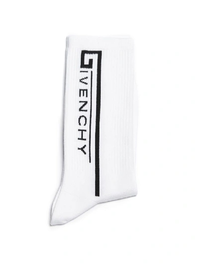 Shop Givenchy Logo Socks In Bianco Nero