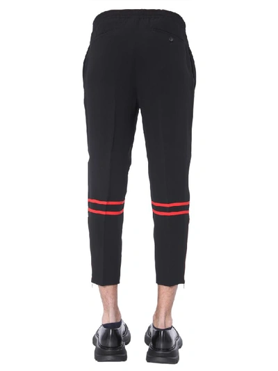 Shop Alexander Mcqueen Cropped Trousers In Nero