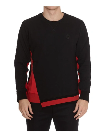 Shop Alexander Mcqueen Sweatshirt In Black