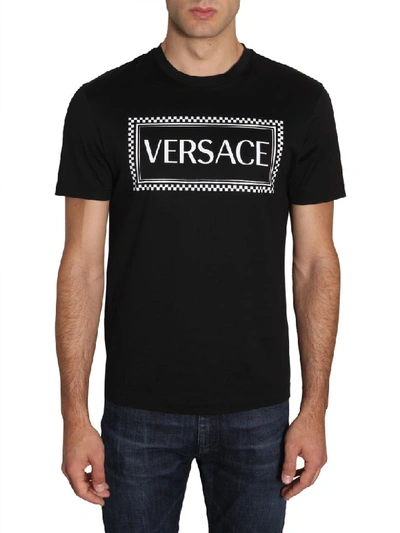 Shop Versace T-shirt With Logo Print In Nero