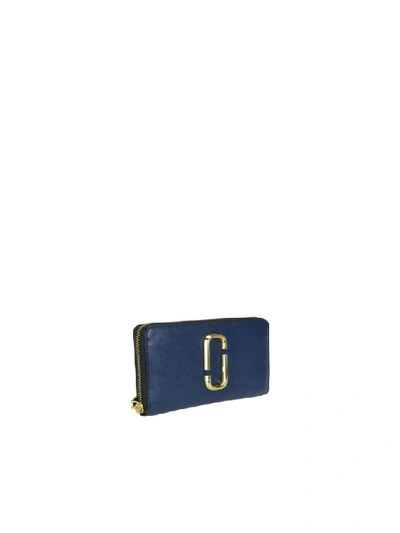 Shop Marc Jacobs Snapshot Wallet In Blue Sea Multi