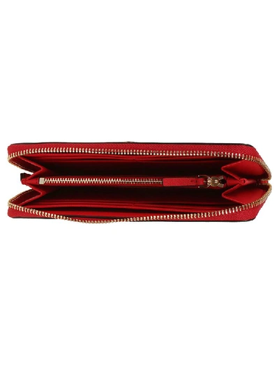 Shop Tory Burch Robinson Zip-around Wallet In Brilliant Red