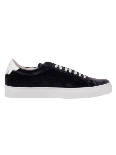 Shop Givenchy Sneakers In Gray