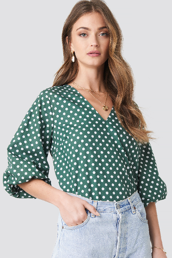 Na-Kd V-Neck Short Puff Sleeve Top Green In Green/White Dot | ModeSens