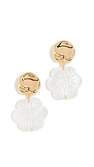 Shop Lizzie Fortunato Blanc Daisy Earrings In Gold/pearl