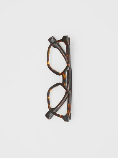 Shop Burberry Korrekturbrille Mit Geometrischem Gestell In Tortoiseshell