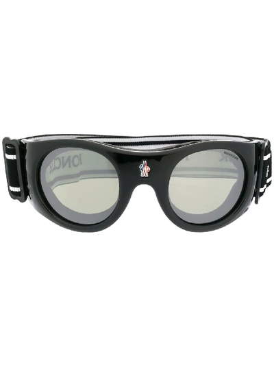 Shop Moncler Mountaineering Goggles In Black