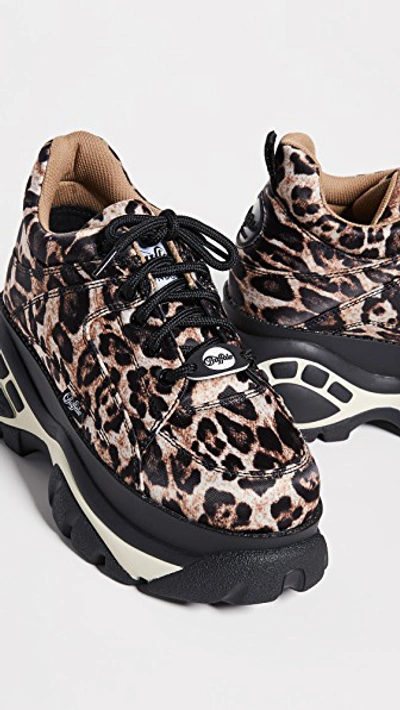 Shop Buffalo 1337-14 Classic Kicks Sneakers In Leopard