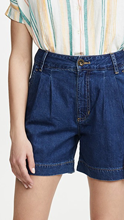 Shop Lee Vintage Modern Pleated Shorts In Artisan Blue