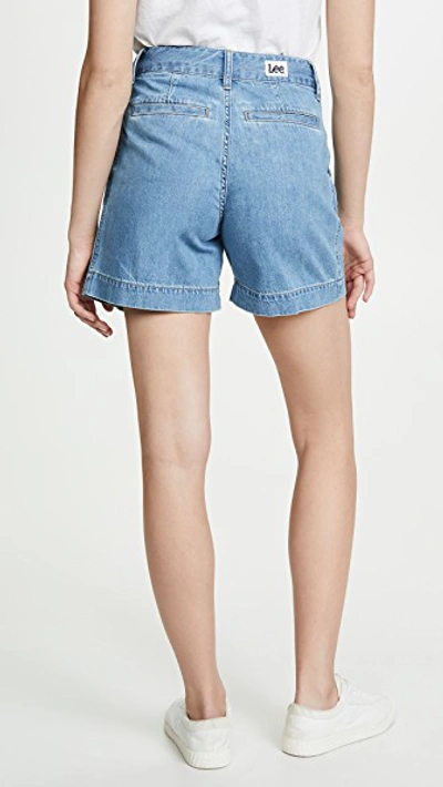 Shop Lee Vintage Modern Pleated Shorts In Horizon Blue
