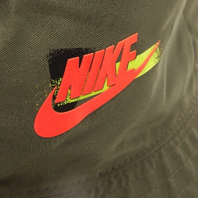 Shop Nike Festival Bucket Hat In Green