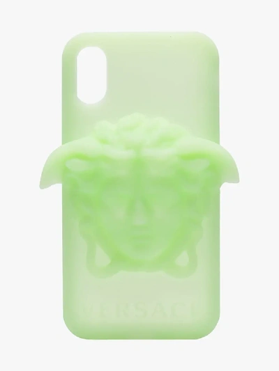 Shop Versace Iphone X-hülle Mit Medusa In Green
