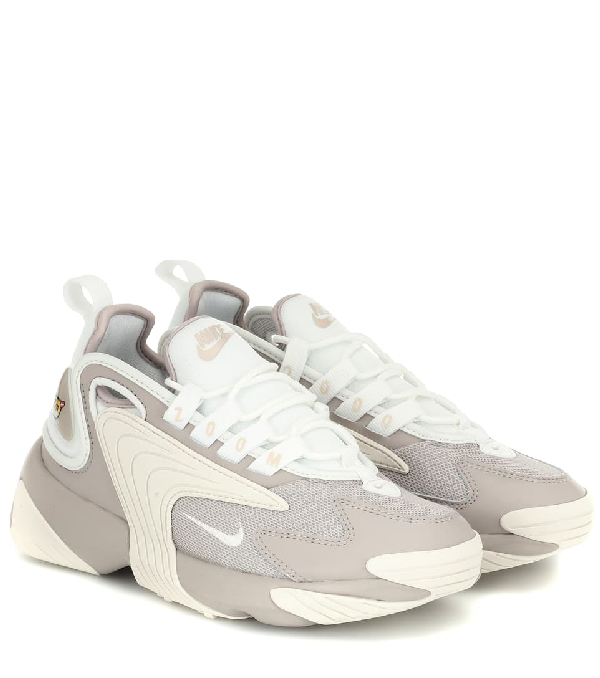 nike beige and white zoom 2k trainers