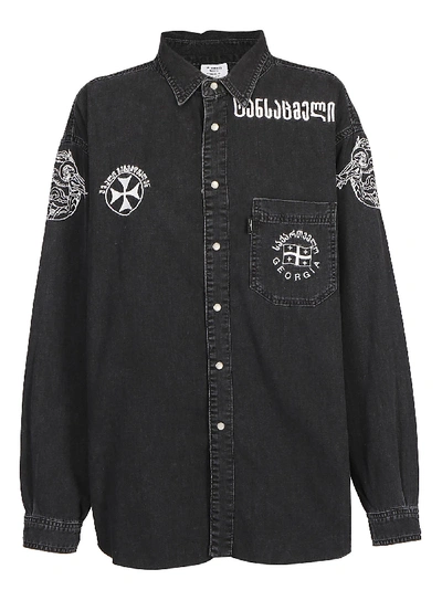 Shop Vetements X Levi's Motif Printed Western Shirt In Black