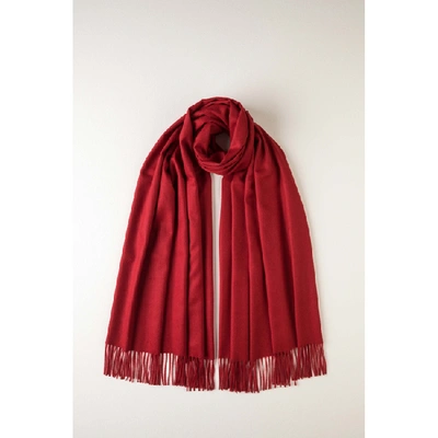 Shop Johnstons Of Elgin Classic Cashmere Stole Classic Red