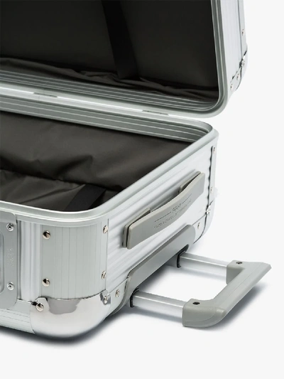 Shop Fpm - Fabbrica Pelletterie Milano Silver Bank S Spinner 55 Cabin Suitcase