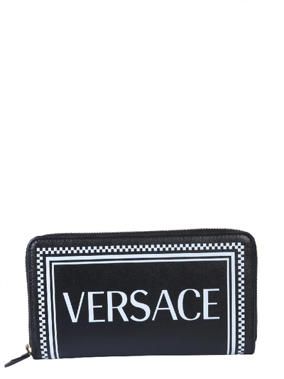 Shop Versace Leather Wallet In Nero