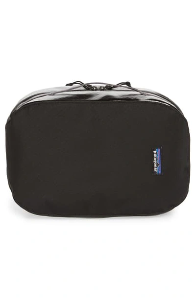 Shop Patagonia Black Hole Recycled Water Resistant Large Cube Travel Kit In Smolder Blue