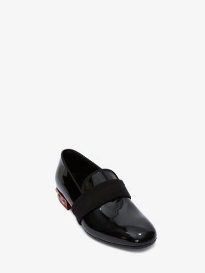 Shop Alexander Mcqueen Patent-leather Slipper In Black/silver